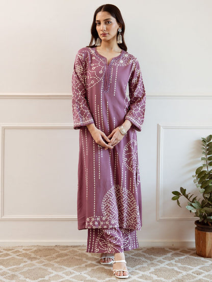 Dhiyona IE Women Printed Regular Beads and Stones Kurta with Trousers