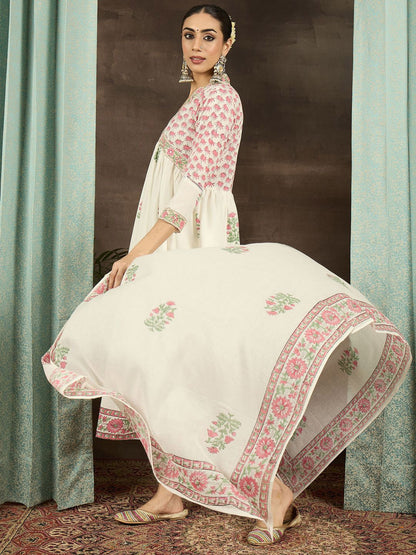 Dhiyona IE Women Floral Printed Empire Mirror Work Kurta with Trousers & With Dupatta