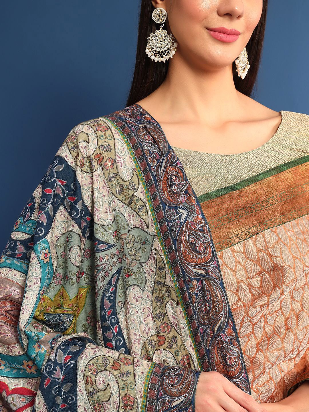Dhiyona PA Ethnic Motifs Embroidered Woollen Shawl