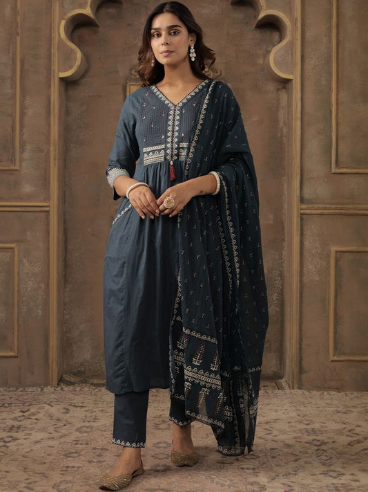 Motifs Embroidered Pure Cotton V-Neck Straight Kurta With Trousers & Dupatta