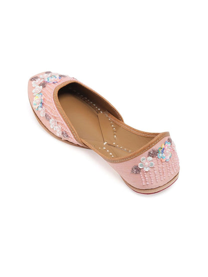 Dhiyona HOP Women Hand Emboidered Leather Mojaris Flats