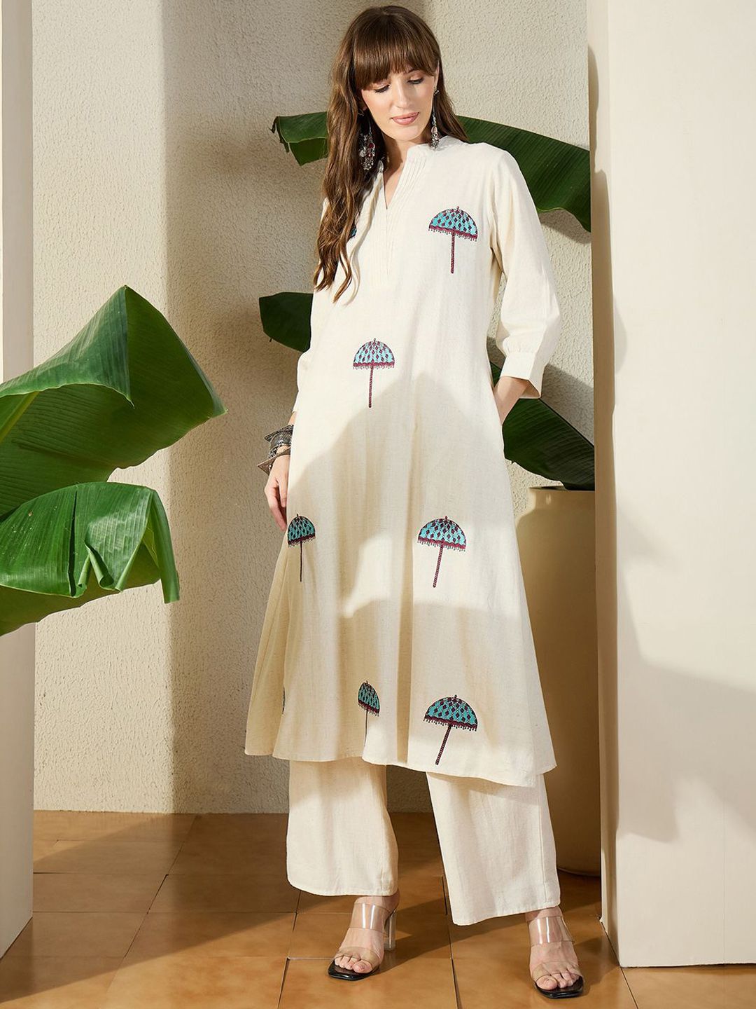 Dhiyona IE Embroidered Mandarin Collar Pure Cotton Tunic With Trousers