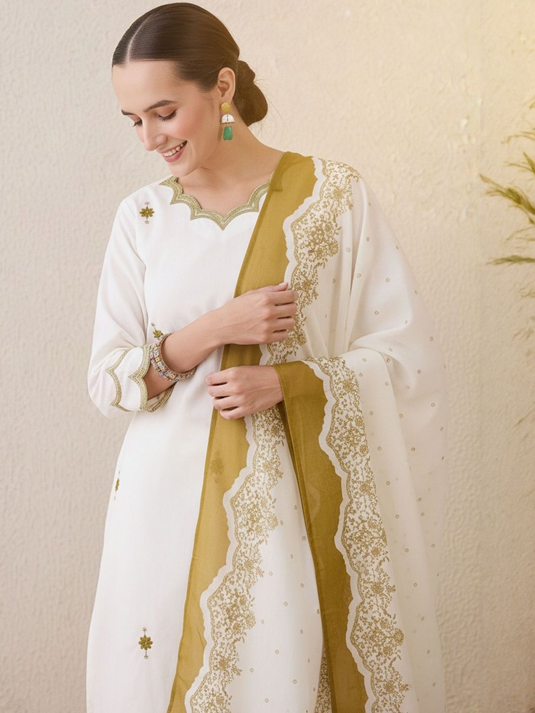 Dhiyona IE Ethnic Motifs Embroidered Sequinned Pure Cotton Kurta With Trousers & Dupatta