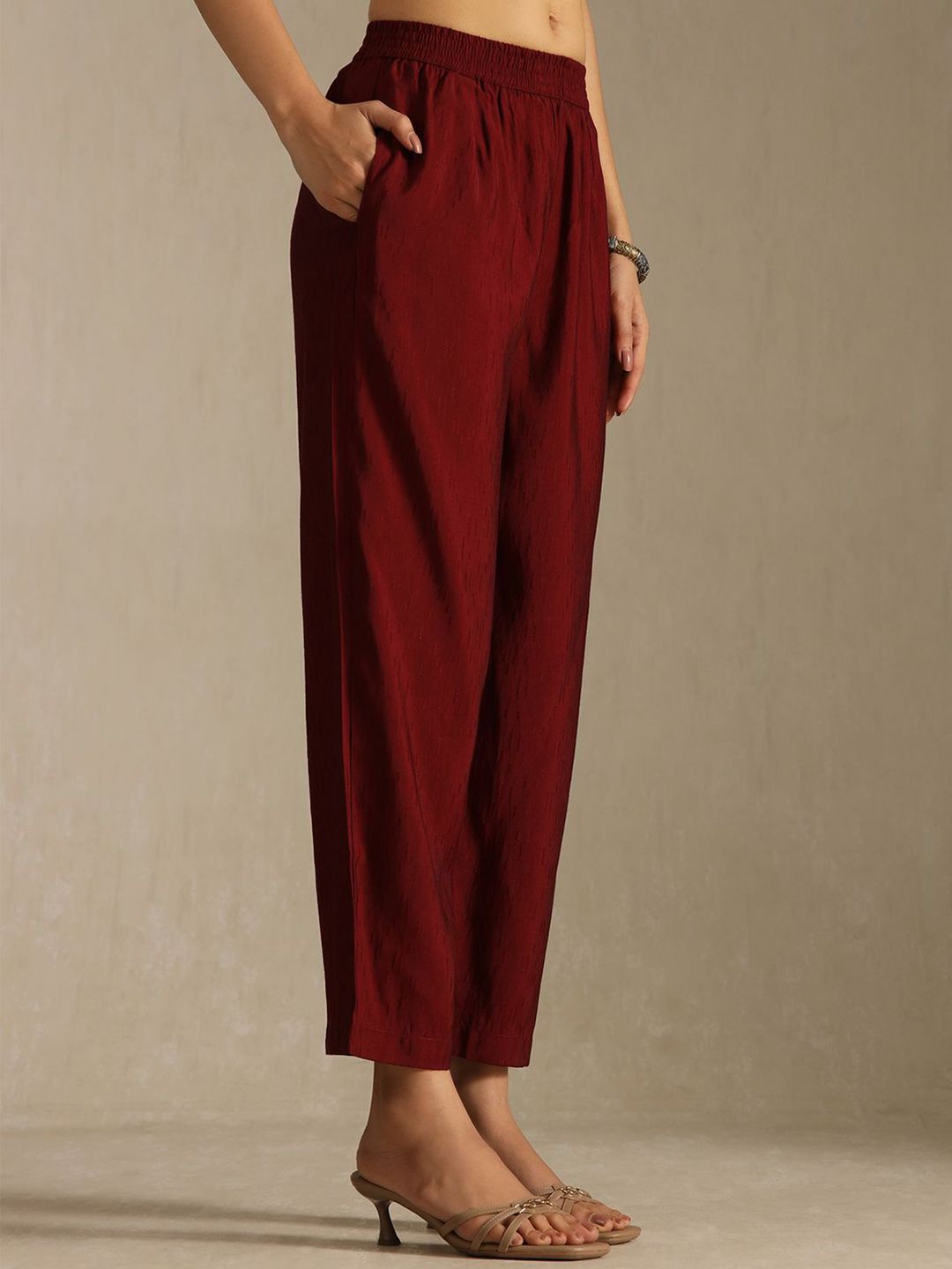 Dhiyona SO Women's V-Neck A-Line Kurta With Trousers & Dupatta