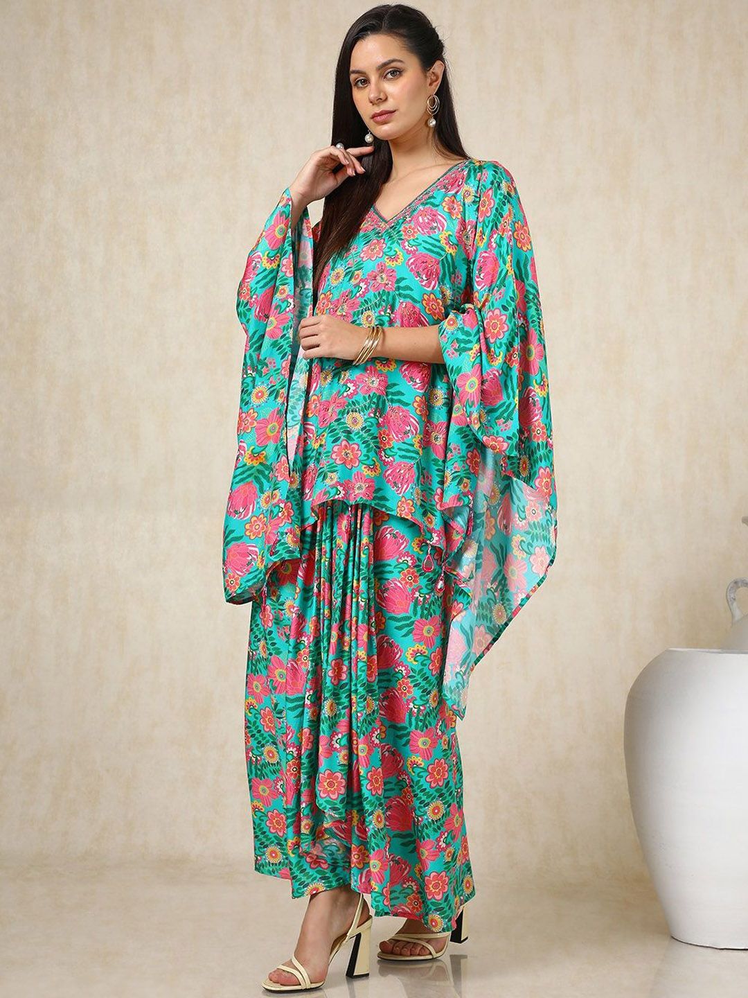 Dhiyona SO Women's Floral Printed Kaftan Kurta with Skirt
