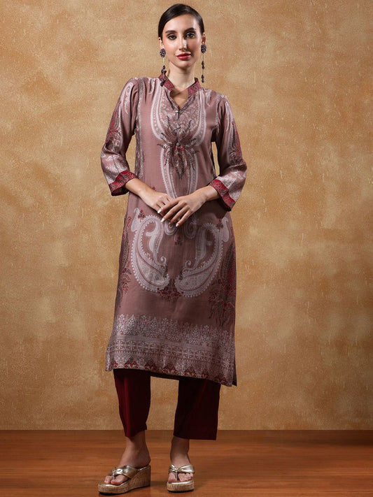 Dhiyona VA Women'sPaisley Printed Mandarin Collar Straight Kurta With Trousers