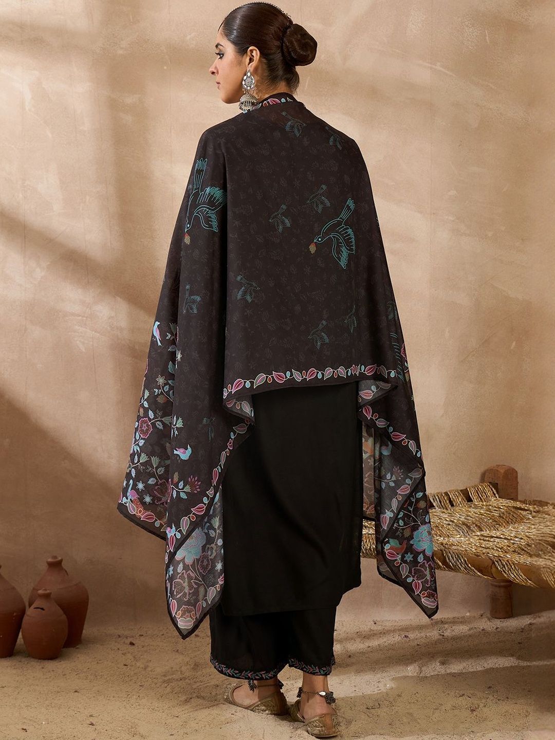 Women Ethnic Motifs Embroidered Thread Work Kurta with Trousers & With Dupatta
