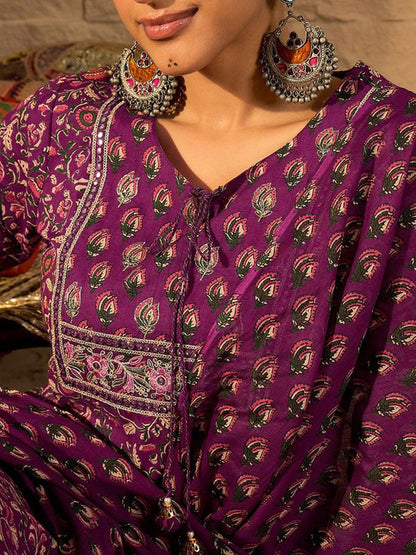 Women Floral Printed Regular Pure Cotton Straight Kurta with Trousers & Dupatta