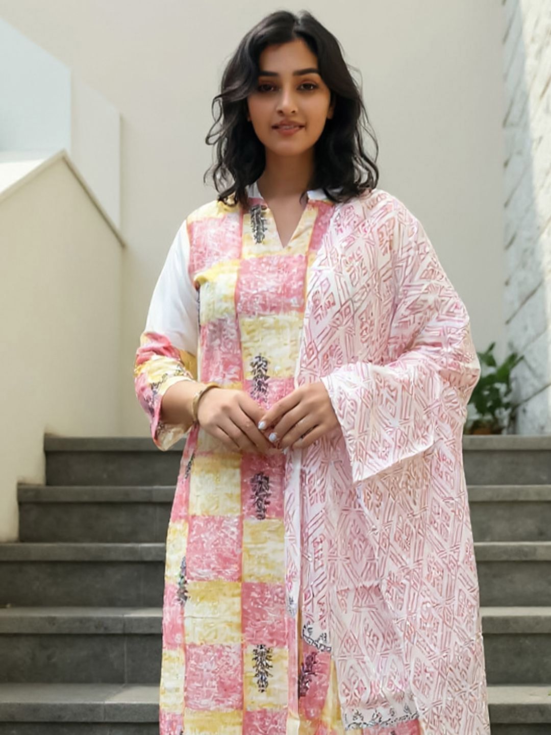Dhiyona IE Women Checked Pure Cotton Kurta with Palazzo & Dupatta
