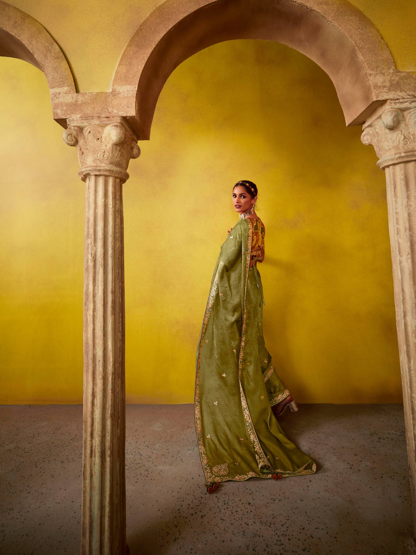 Dhiyona KM Women Olive Green Saree : Heritage And Elegance