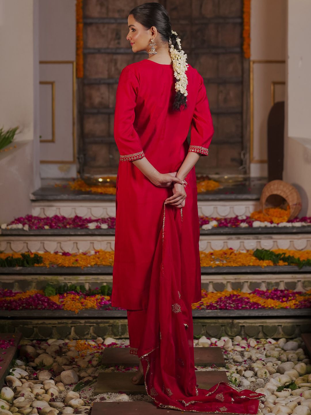 Women Ethnic Motifs Embroidered Regular Kurta with Trousers & With Dupatta