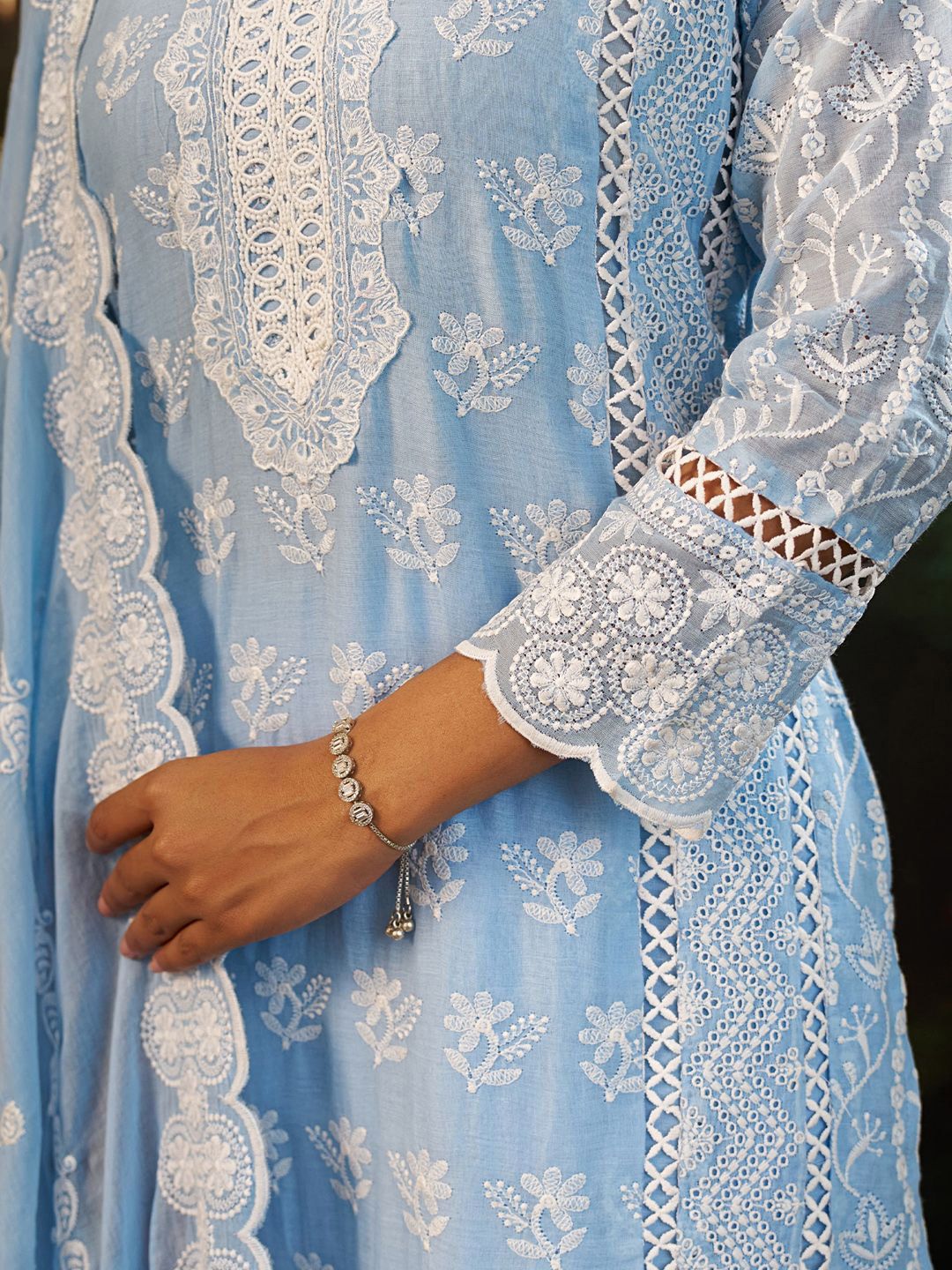 Women Ethnic Motifs Embroidered Thread Work Cotton Kurta with Trousers & Dupatta