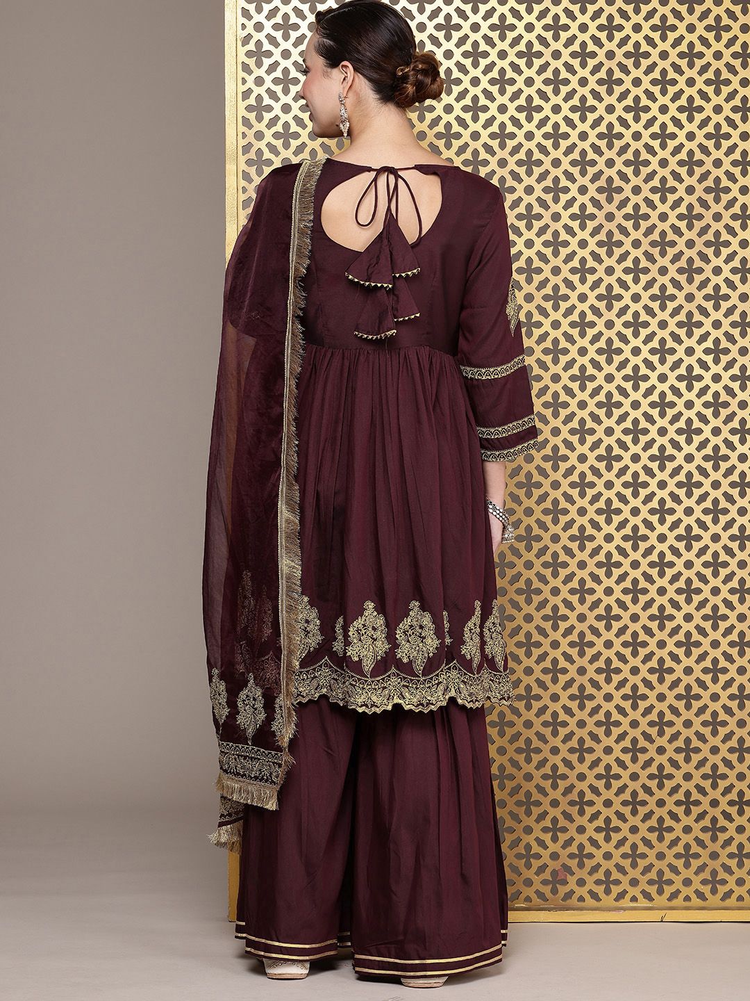 Dhiyona PD Women Ethnic Motifs Embroidered Jashn Kurta with Sharara & With Dupatta