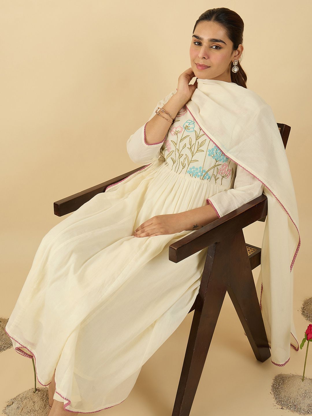 Women Floral Embroidered Cotton Kurta with Trousers & Dupatta