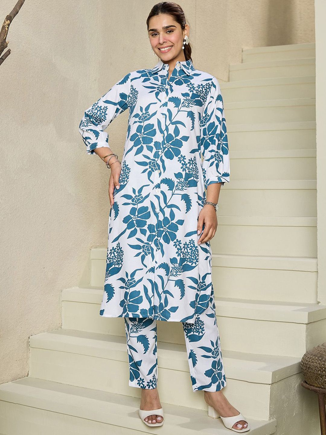 Floral Printed Shirt Collar Kurta With Trousers
