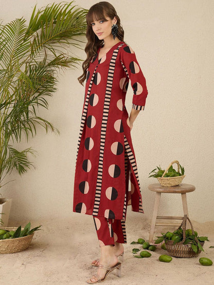 Dhiyona IE Women Printed Pleated Pure Cotton Kurta with Trousers