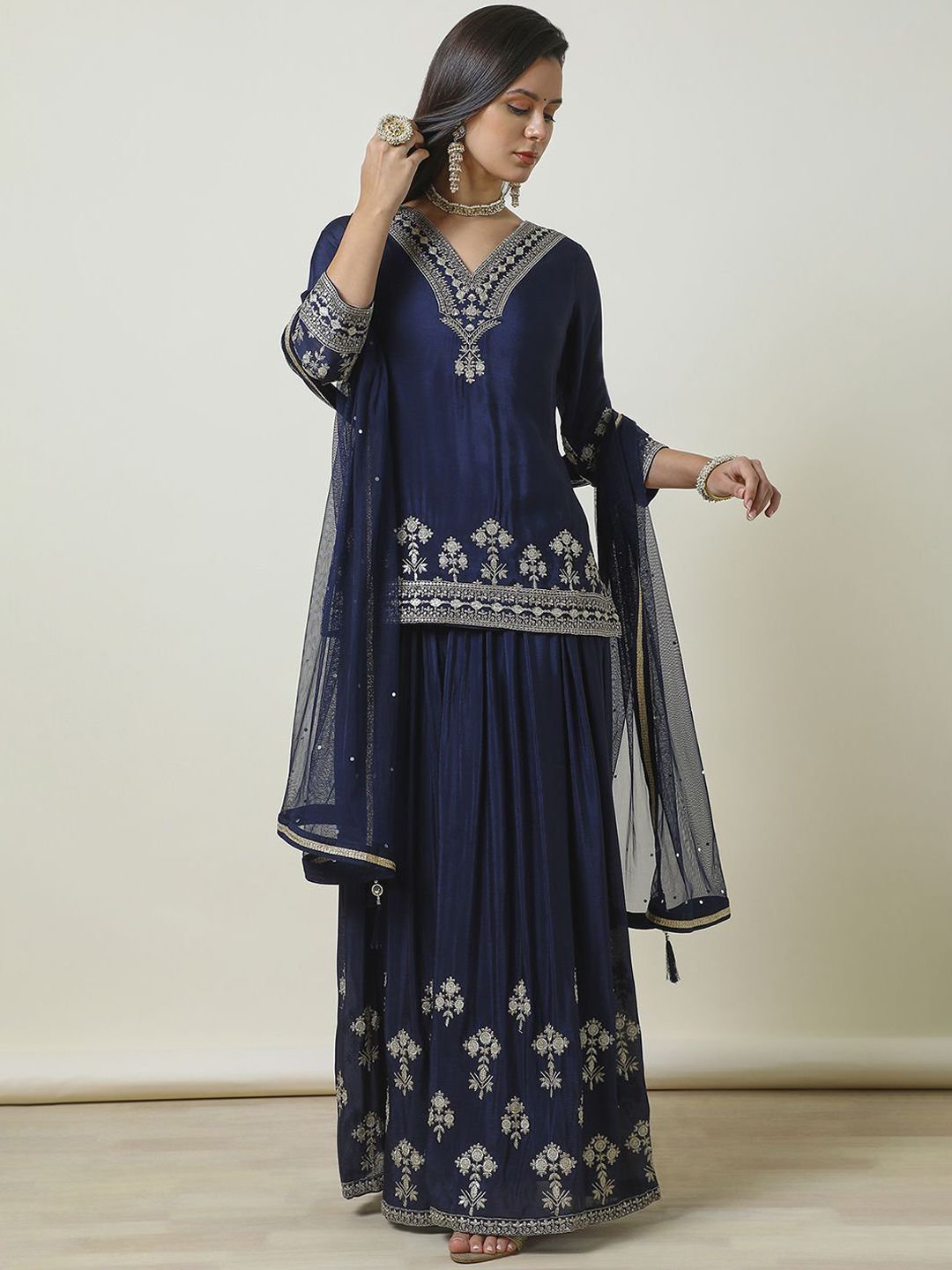 Dhiyona SO Women's Ethnic Motifs Embroidered Regular Sequinned Straight Kurti with Sharara & Dupatta