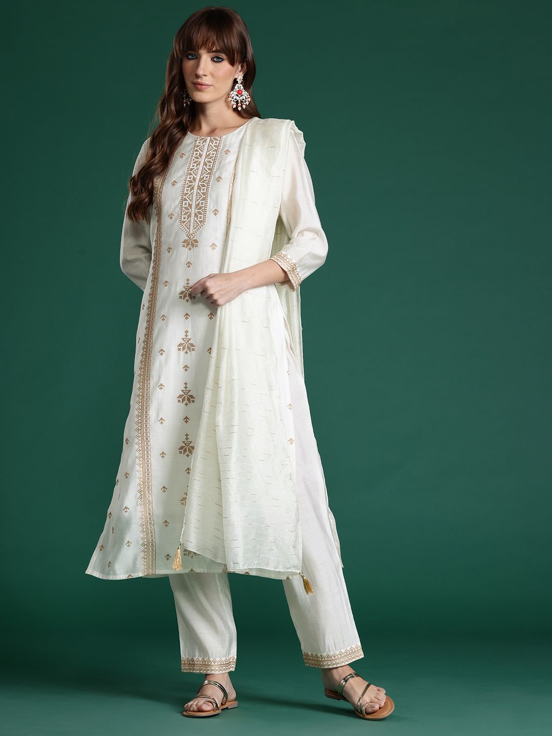 Ethnic Motifs Embroidered Panelled Sequinned Kurta with Trousers & With Dupatta