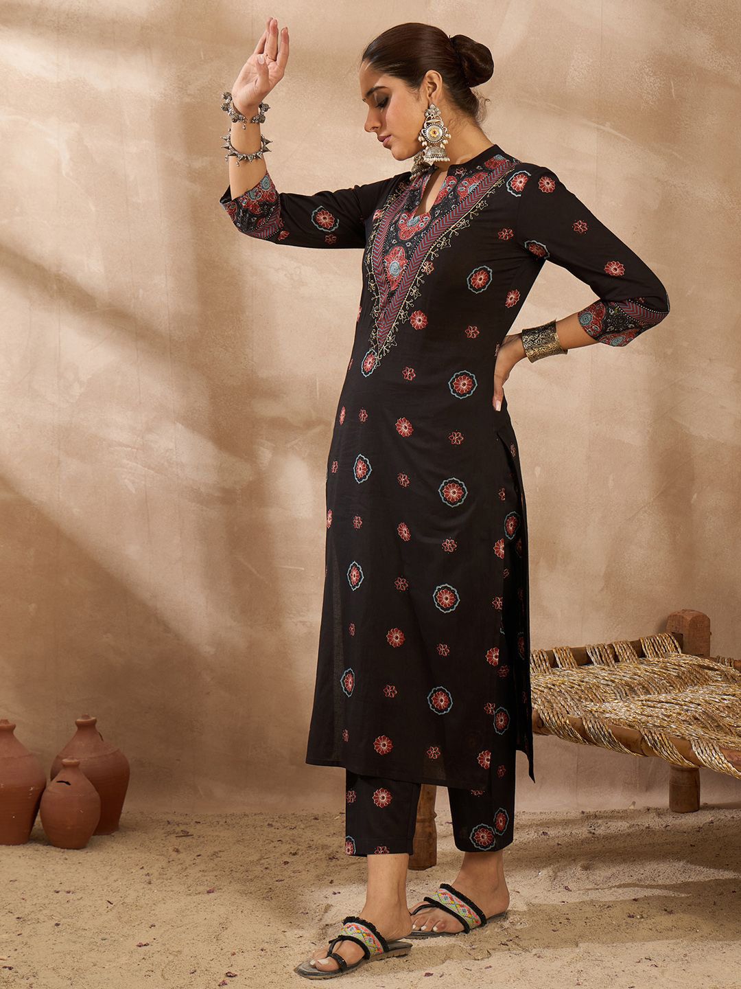 Women Ethnic Motifs Printed Regular Beads and Stones Pure Cotton Kurta with Trousers
