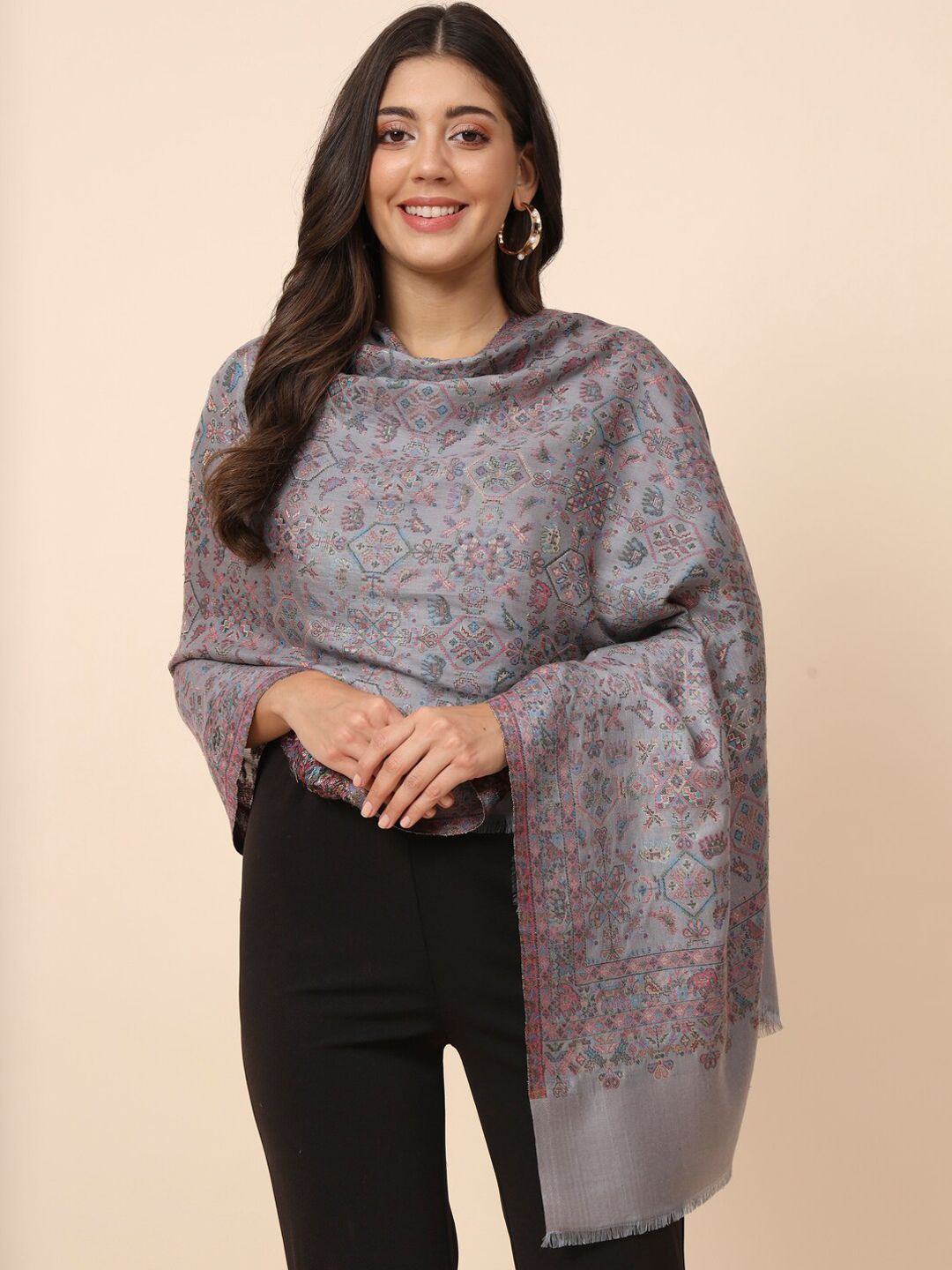 Dhiyona PA Women Zari Woven Design Shawl
