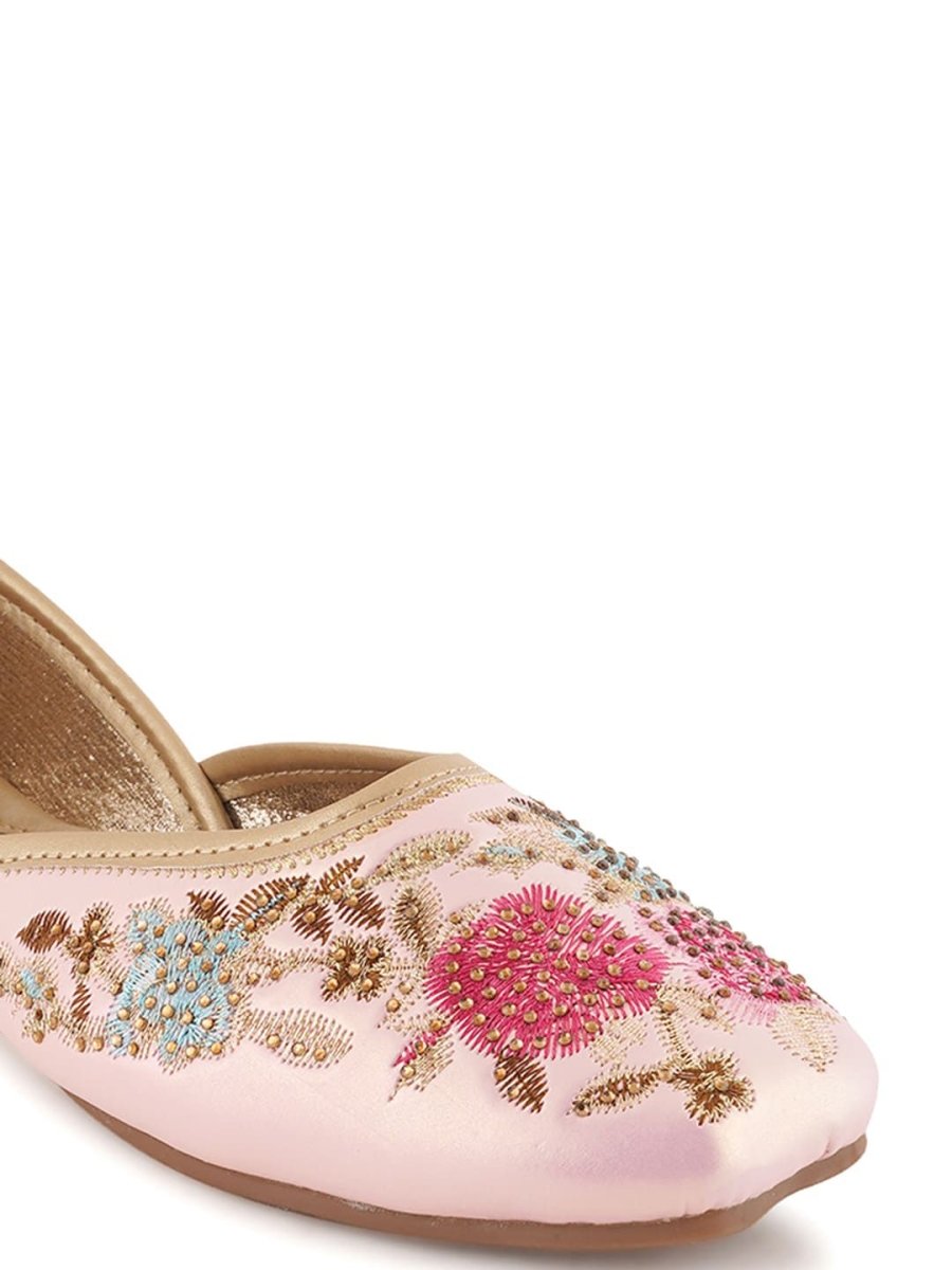 Dhiyona AK Embellished Ethnic Ballerinas