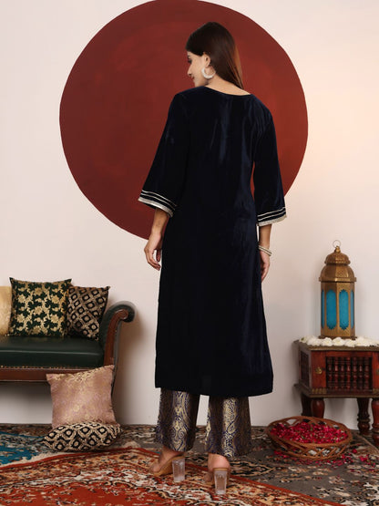 Dhiyona VA Women'sGota & Zari Embroidered Velvet Winter Kurta with Trouser
