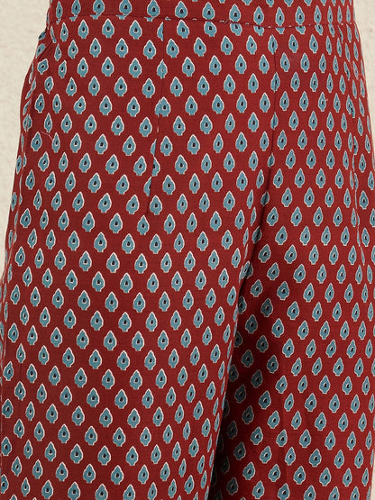 Dhiyona IE Women Floral Printed Cotton Kurta with Trousers