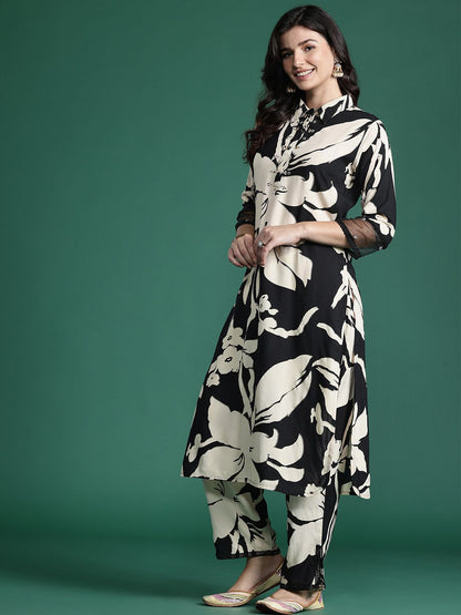 Dhiyona IE Floral Printed Regular Sequinned Kurta with Trousers