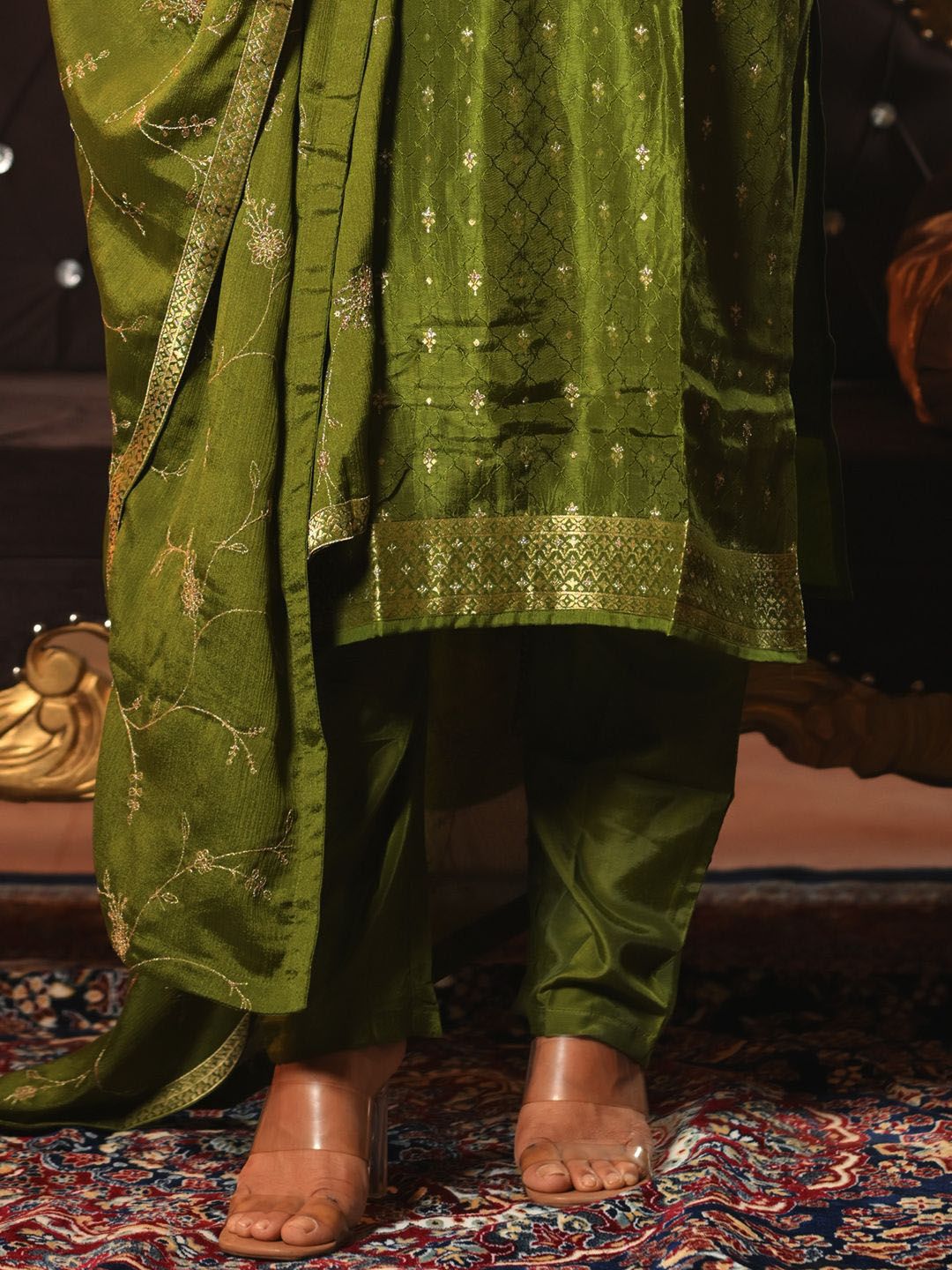 Embroidered Regular Round Neck Straight Kurta With Trousers & Dupatta