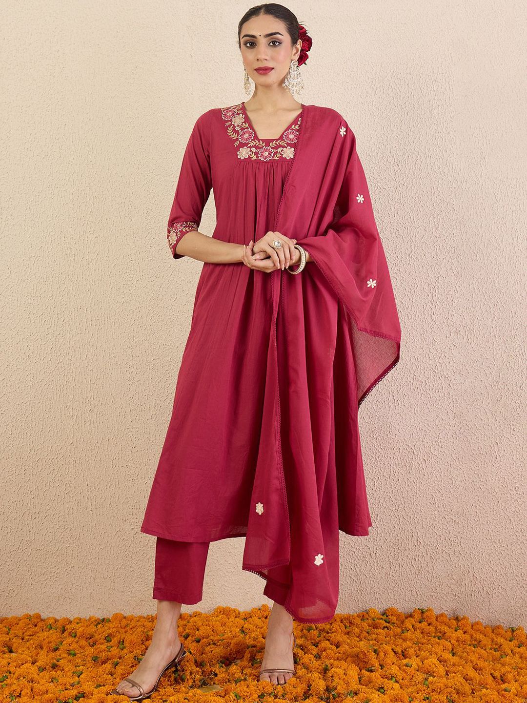 Women Regular Sequinned Pure Cotton Kurta with Trousers & Dupatta