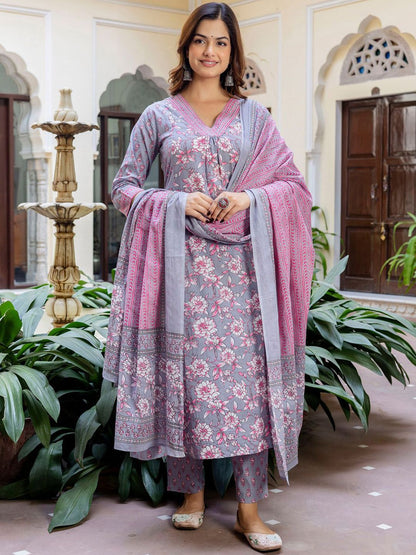 Dhiyona IE Floral Printed Panelled V-Neck Pure Cotton Kurta With Trousers & Dupatta