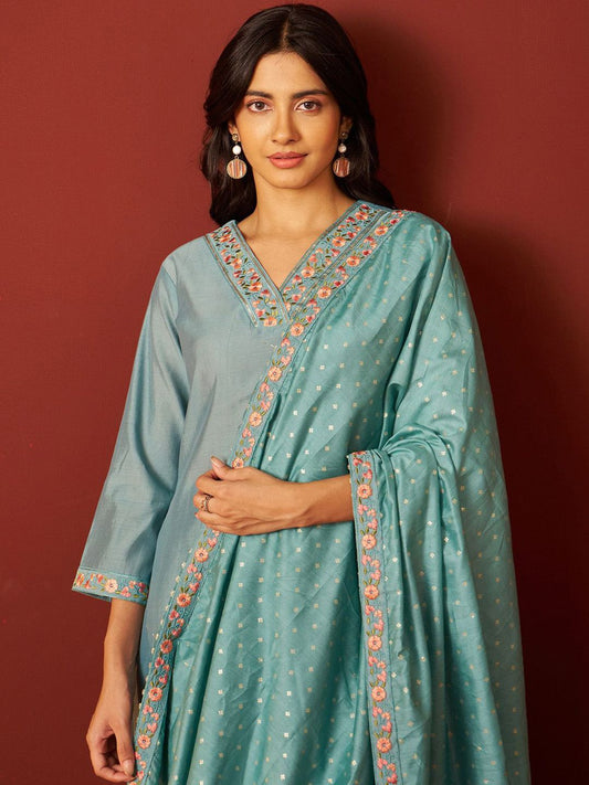 Dhiyona IE Women Floral Embroidered Kurta with Trousers & Dupatta
