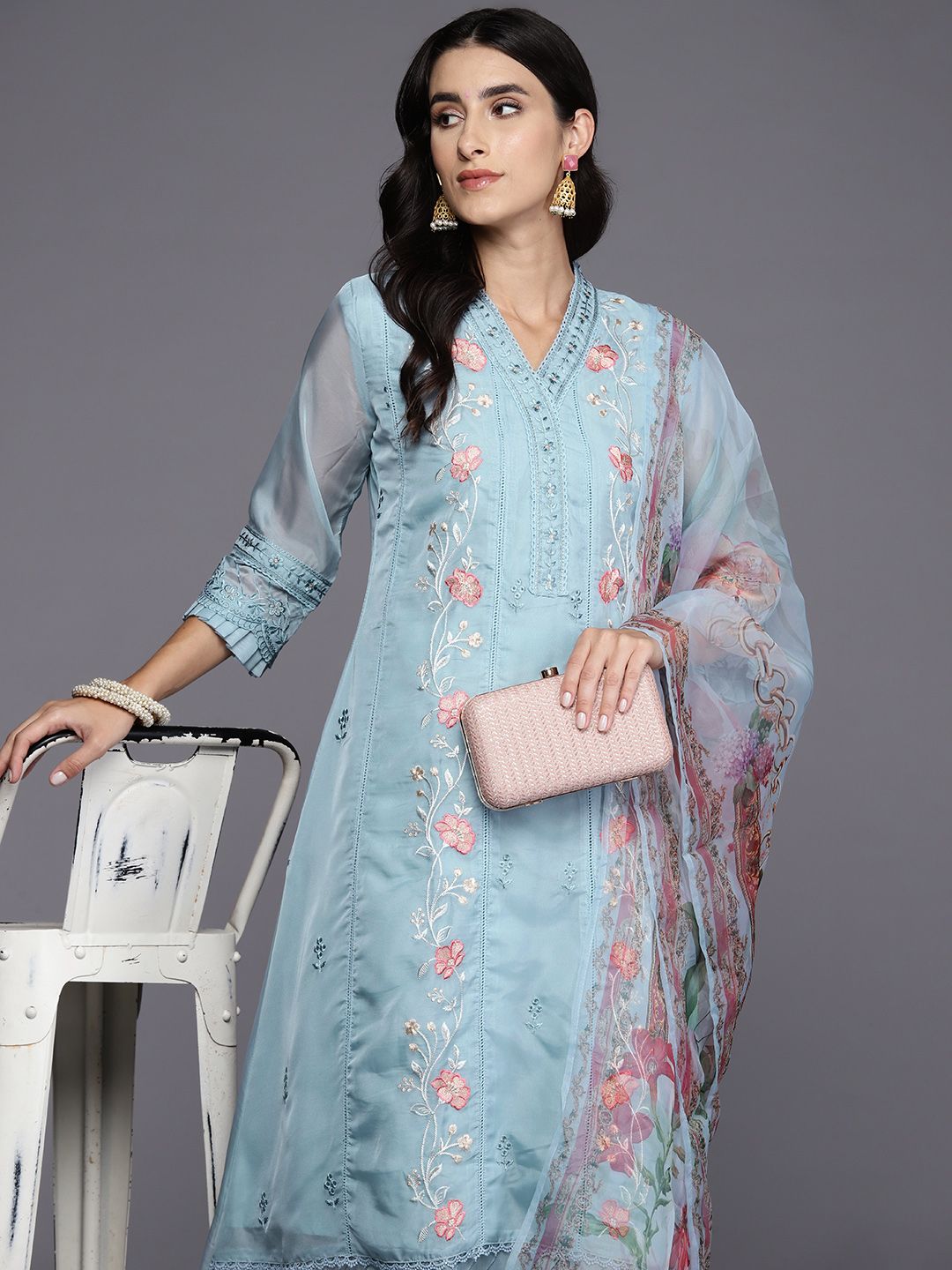 Dhiyona IE Women Floral Embroidered Regular Thread Work Kurta with Trousers & Dupatta