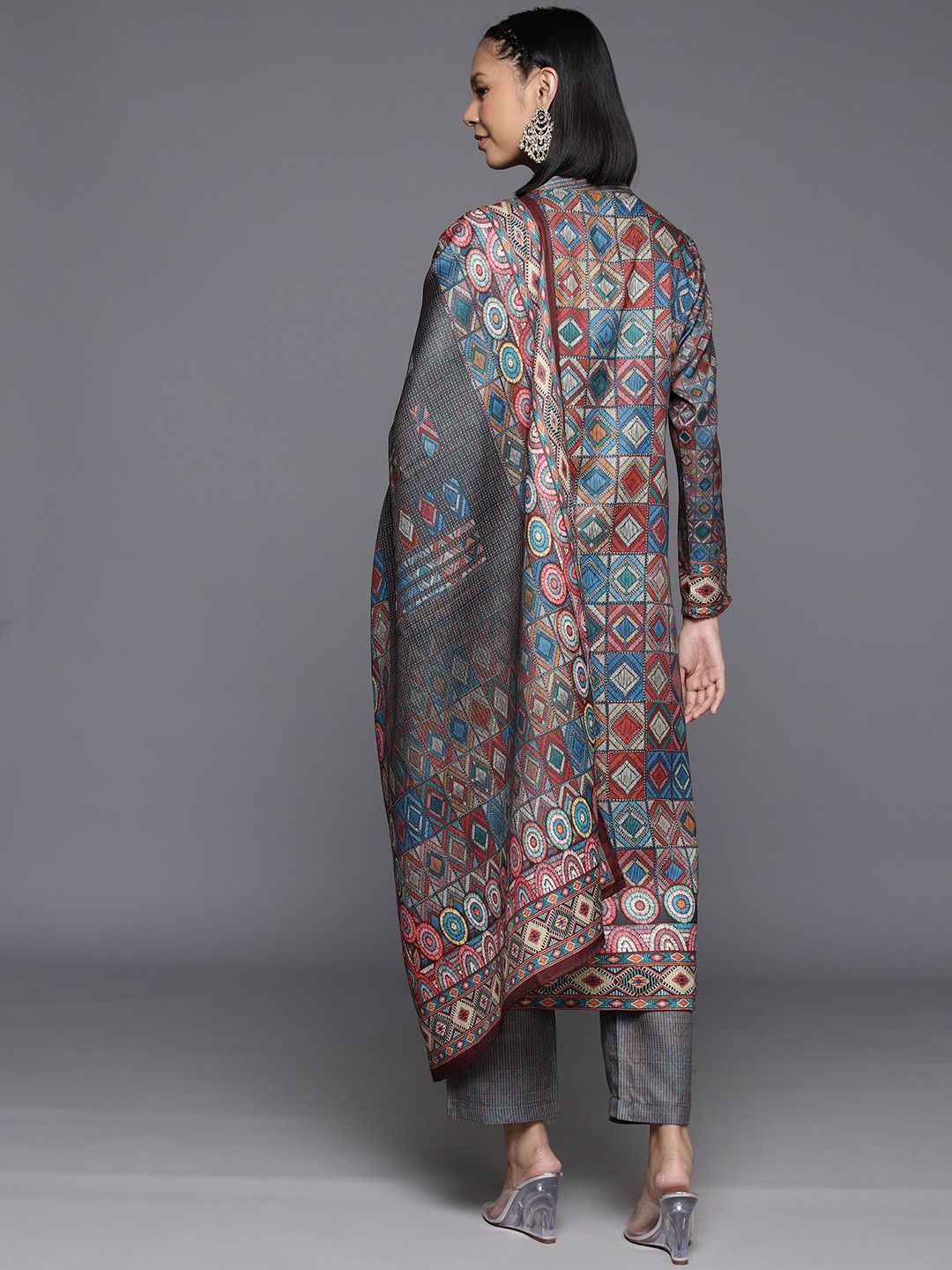Dhiyona VA Women's Winter Abstract Printed Wool Blend Straight Kurta Set with Dupatta