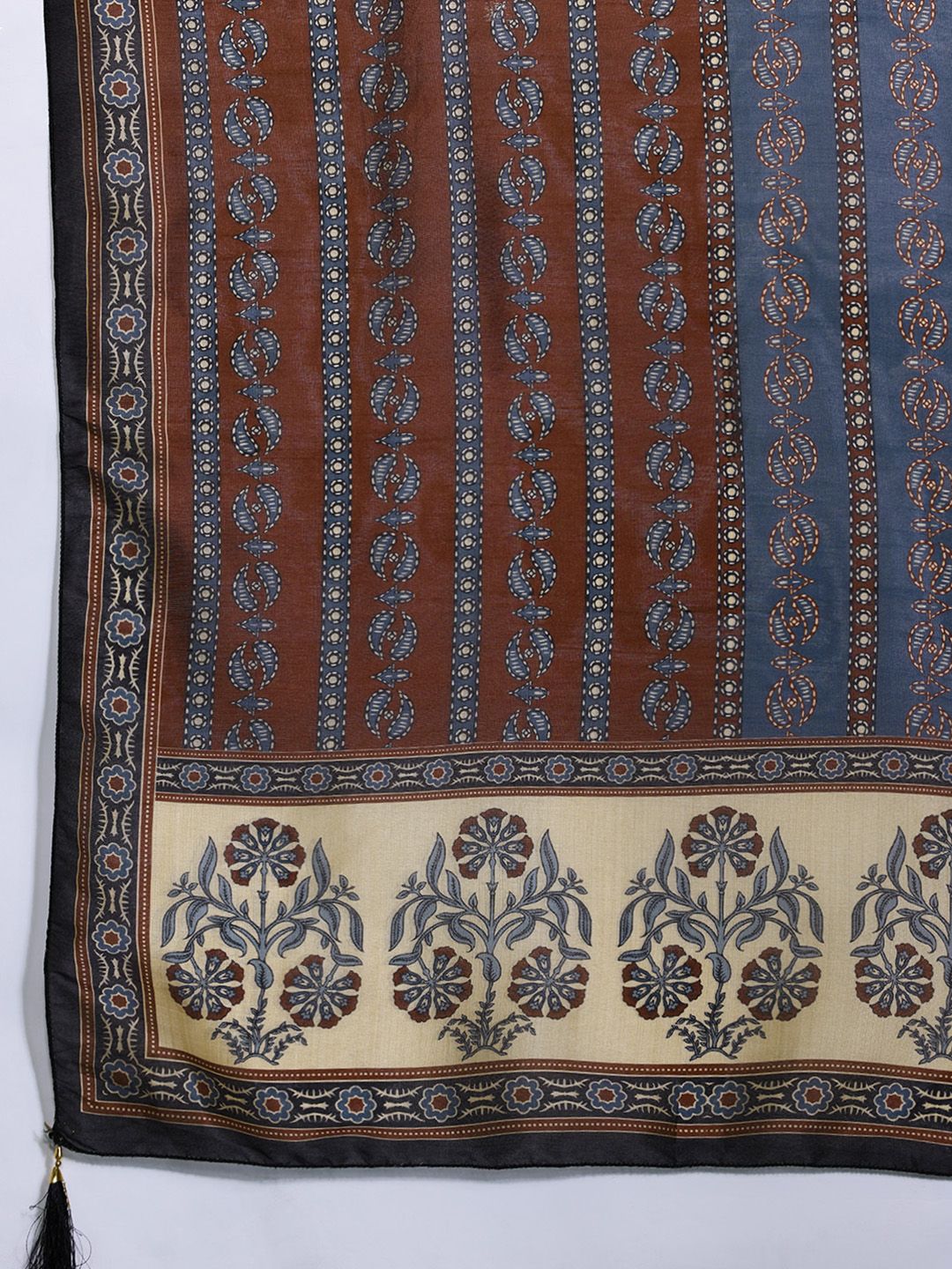 Ethnic Motifs Embroidered Thread Work Kurta with Palazzos & With Dupatta