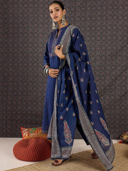 Embroidered Notch Neck Thread Work Pure Cotton Kurta With Trousers & Dupatta