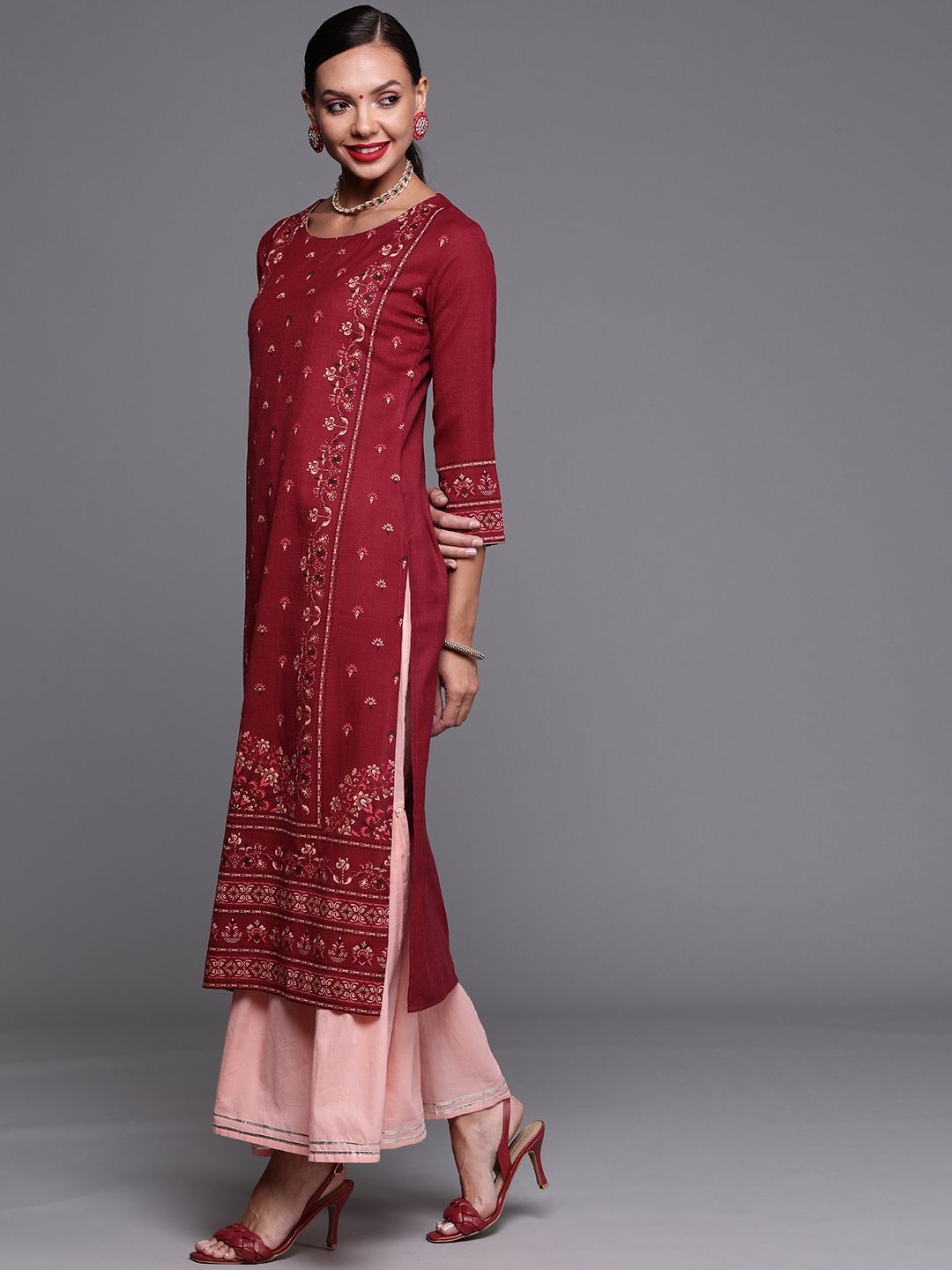 Dhiyona IE Women Maroon Ethnic Motifs Foil Print Round Neck Regular Sleeves Straight Kurta