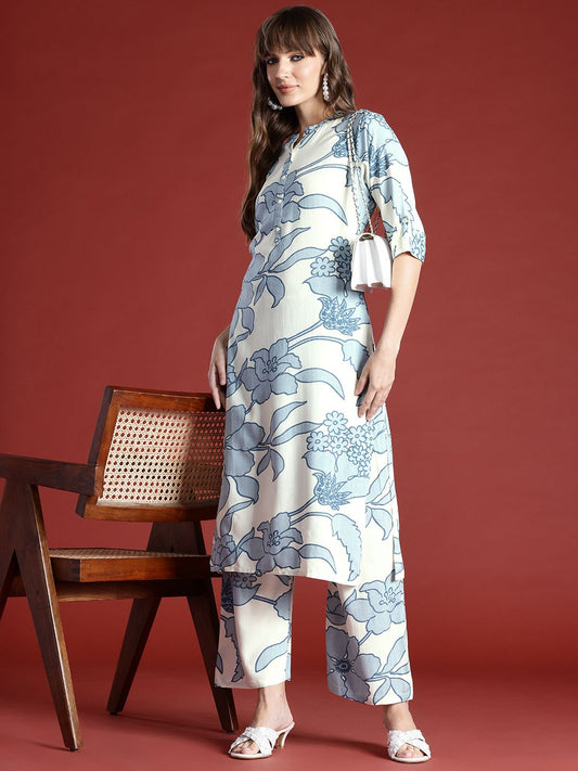 Dhiyona IE Women Floral Printed Kurta with Palazzos