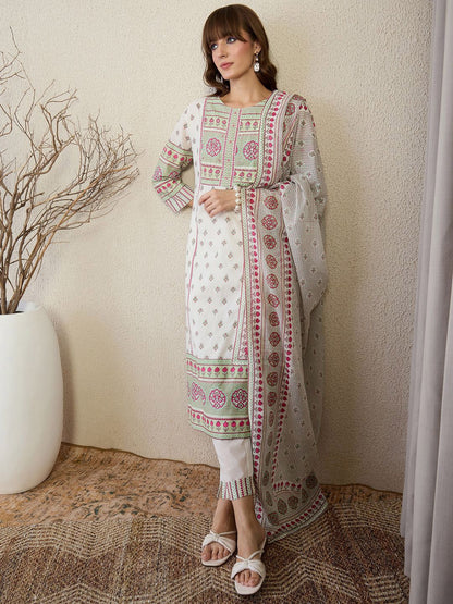 Women Floral Printed Cotton Kurta with Trousers & Dupatta