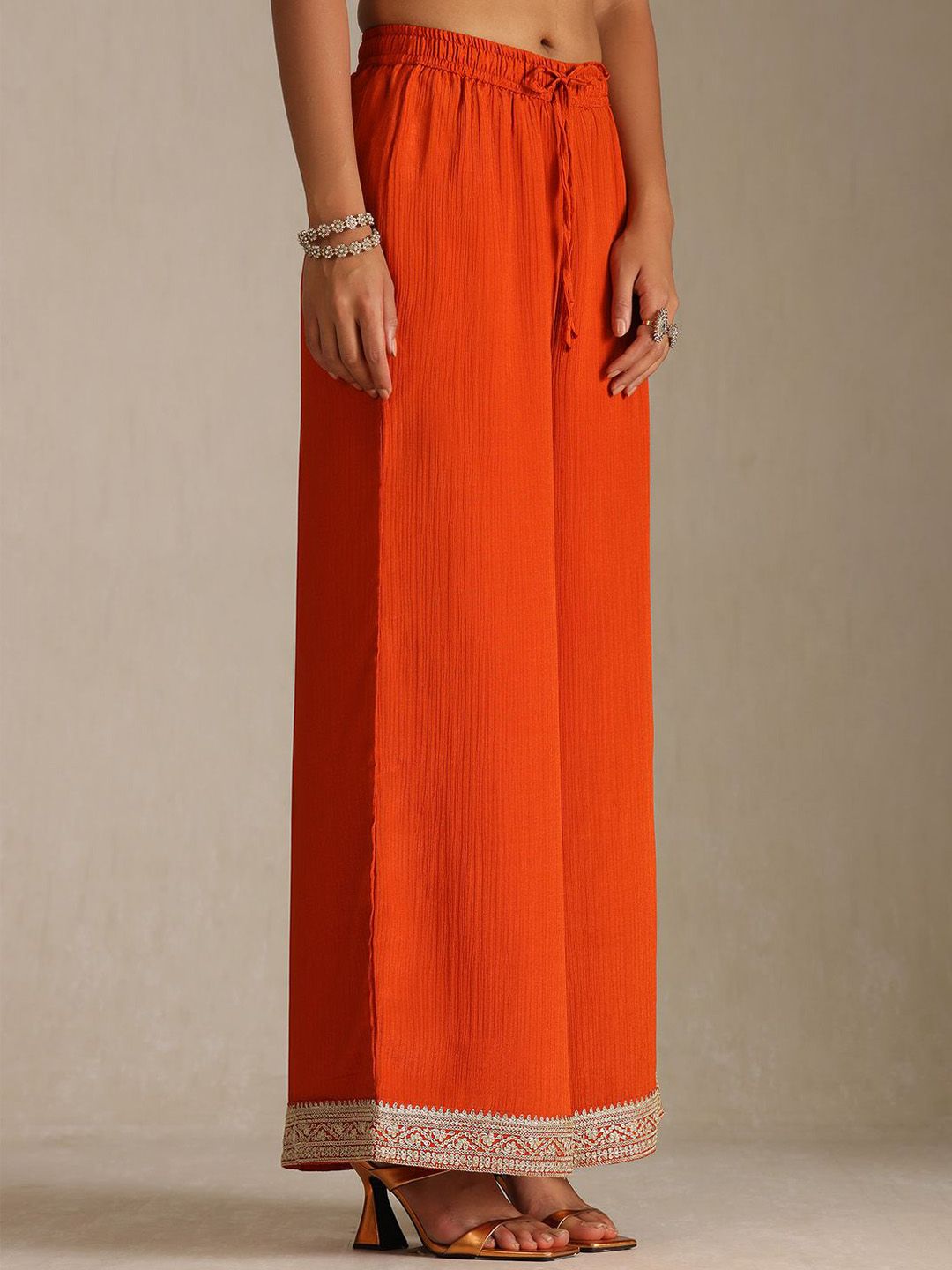 Dhiyona SO Women's Women Ethnic Motifs Woven Design Kurta with Palazzos & With Dupatta