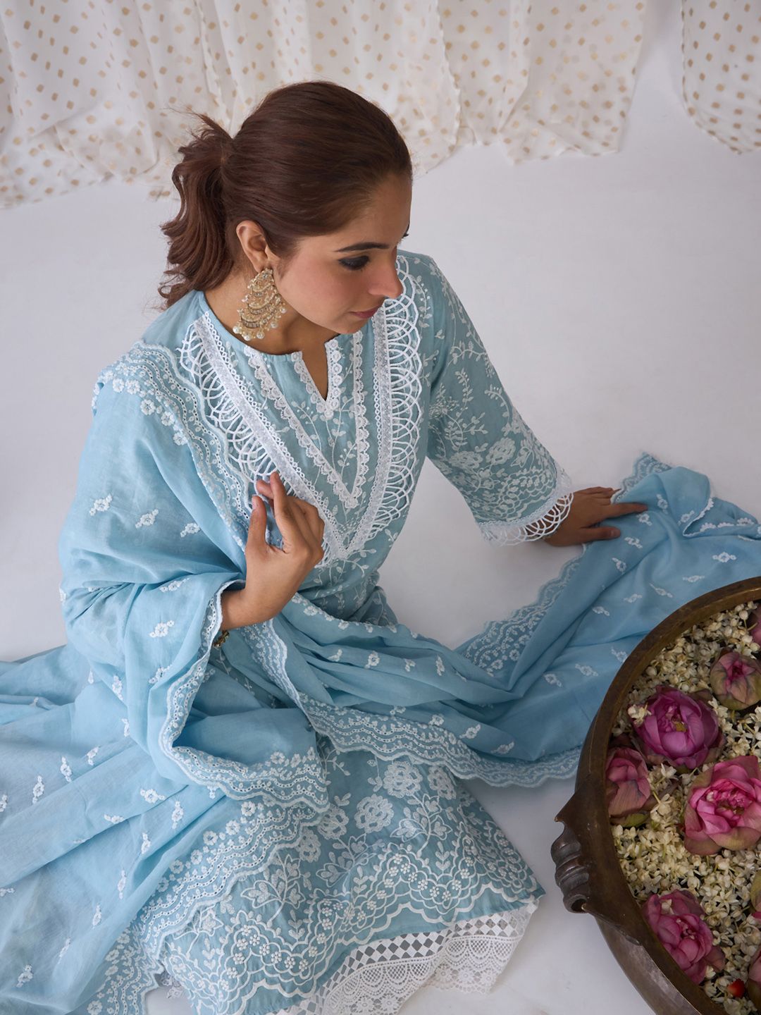 Dhiyona IE Floral Embroidered Regular Thread Work Pure Cotton Kurta with Trousers & Dupatta