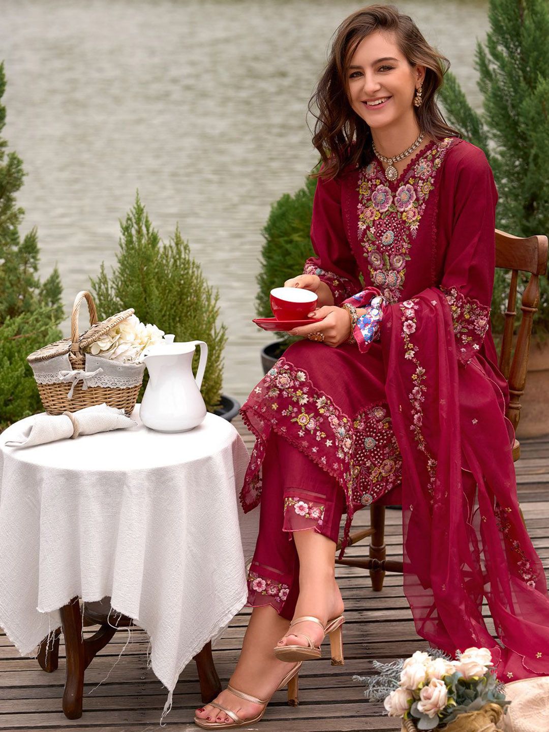 Women Floral Embroidered Panelled Sequinned Kurta with Trousers & With Dupatta