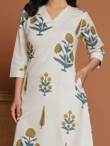 Dhiyona IE Women Floral Printed Regular Pure Cotton Kurta with Palazzos