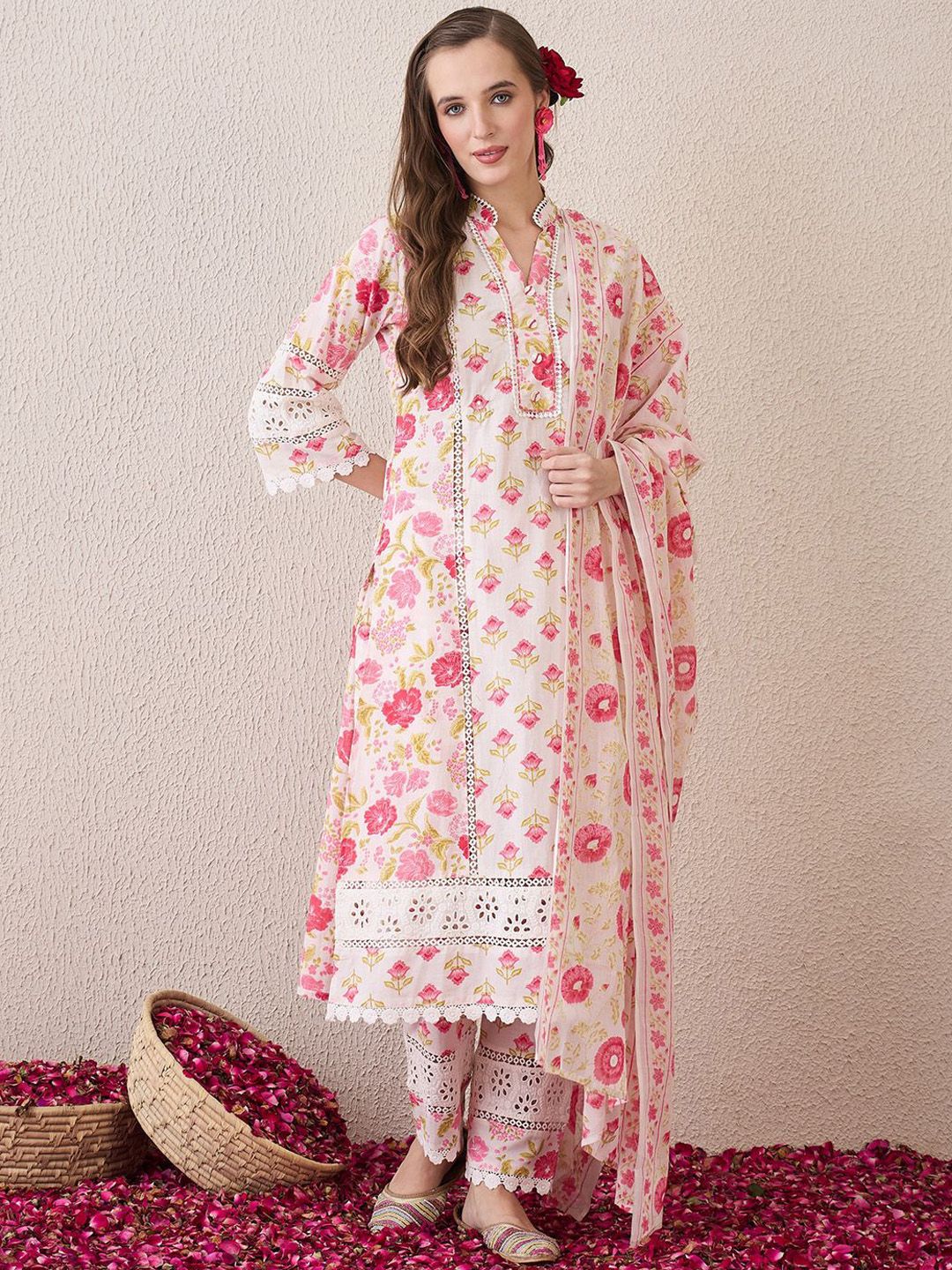 Floral Embroidered Mandarin Collar Pure Cotton Kurta With Trousers & Dupatta