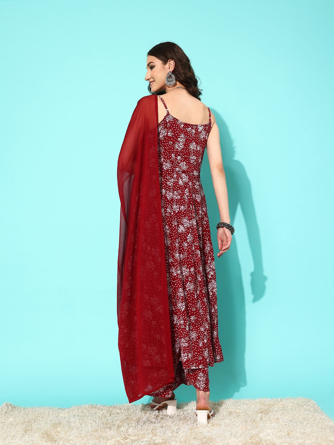 Dhiyona VA Women'sFloral Printed Empire Silk Georgette Kurta with Palazzos & With Dupatta