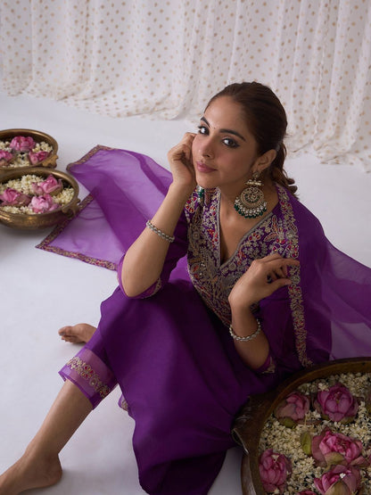 Women Ethnic Motifs Embroidered Anarkali Kurta with Trousers & Dupatta