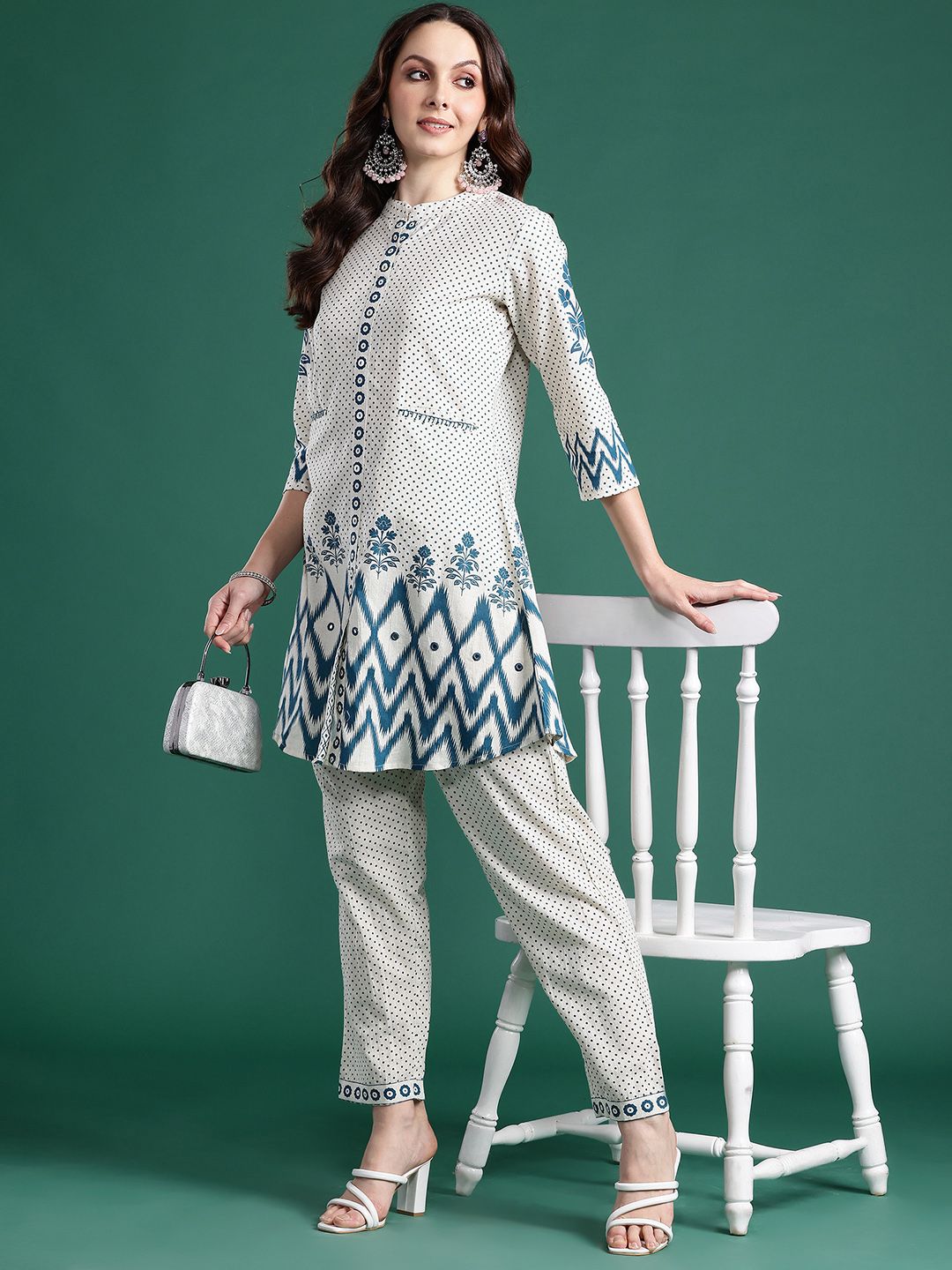 Printed Kurta with Trousers