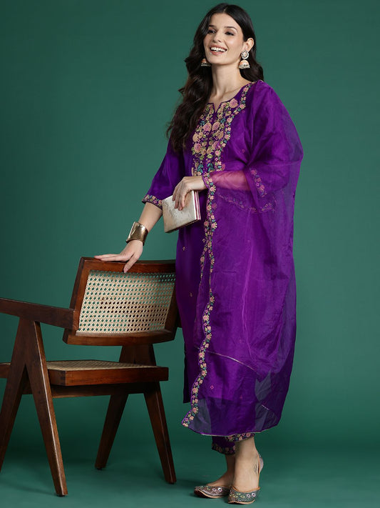 Dhiyona IE Floral Embroidered Sequinned Liva Kurta With Trousers & Dupatta