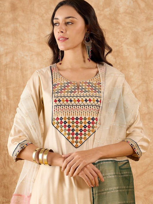 Yoke Design Straight Thread Work Liva Kurta with Palazzos & Dupatta