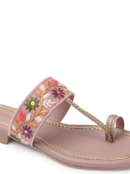 Dhiyona AK Women Embroidered Open Toe Flats
